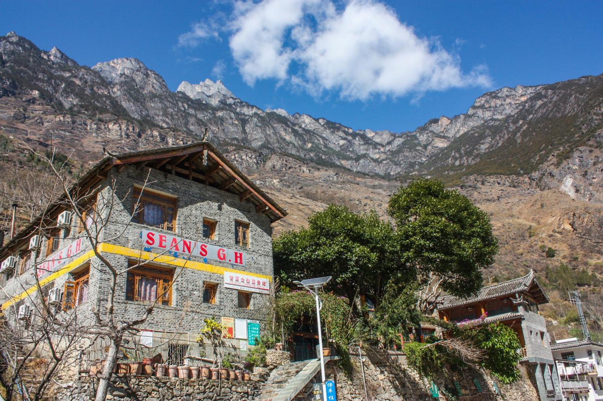 Tiger Leaping Gorge Sean'S Spring Guesthouse Shangri-La Extérieur photo